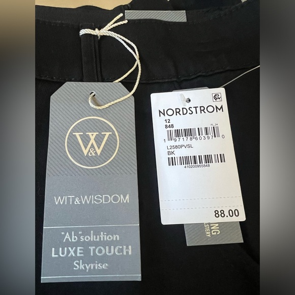 Wit & Wisdom Black Luxe Touch Skyrise Wide Leg Denim - Picture 8 of 10